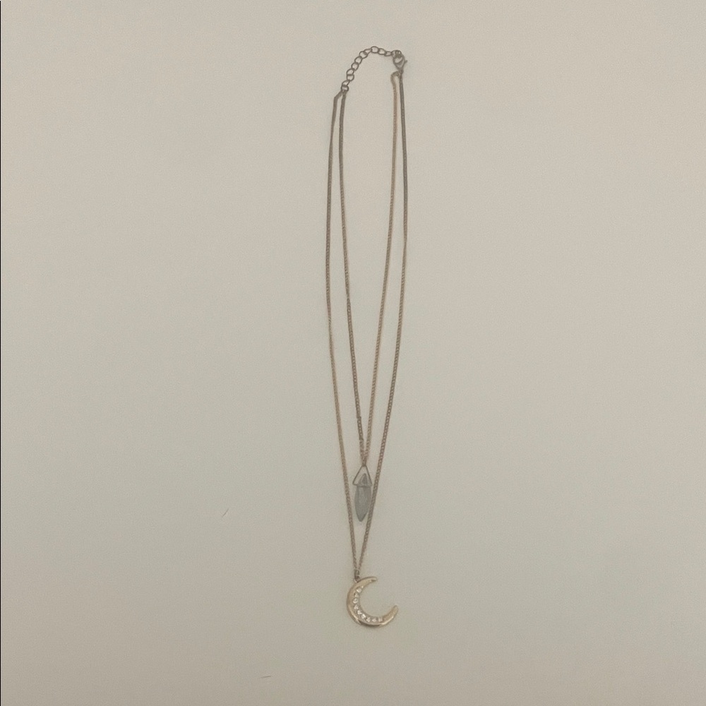 Elegant Gold Crescent Moon Necklace